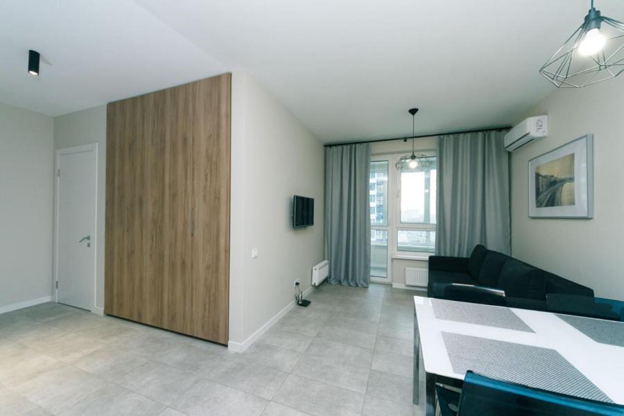 Жк Заречный Метро Славутич Kiew Exterior foto
